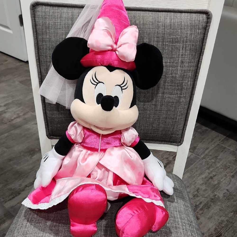 Disney Parks Princess Minnie Mouse Plush